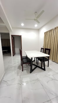 lushvistas serviced apartment