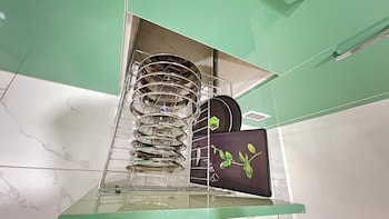 lushvistas serviced apartment
