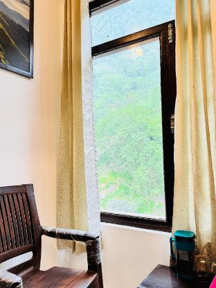 Kedar Bliss Heaven Inn,,5 star