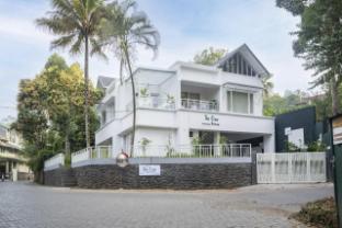 The Elms, Boutique Home Stay,,5 star