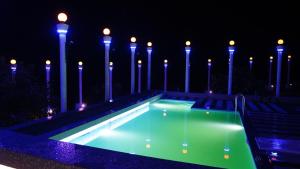 appleland city athirapilly