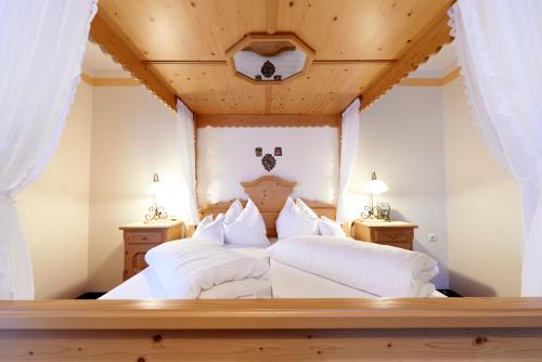 landhotel post adults only