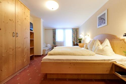 landhotel post adults only