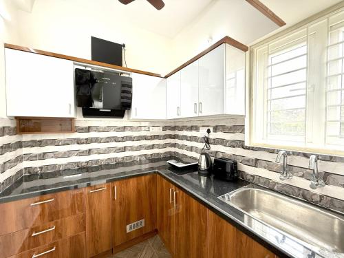 q by kolam women and family serviced apartments