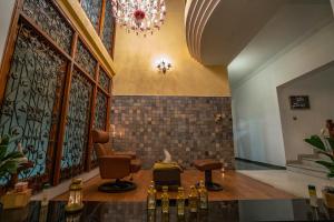 the palace inn a boutique villa
