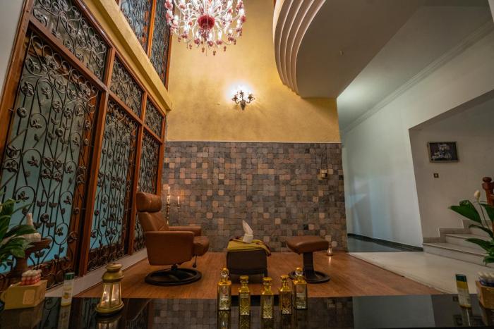 the palace inn a boutique villa