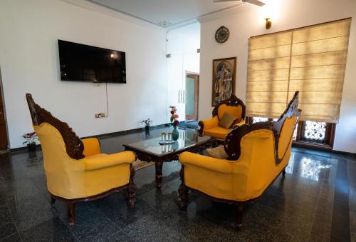 the palace inn a boutique villa