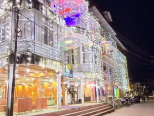 hotel dhan luxmi