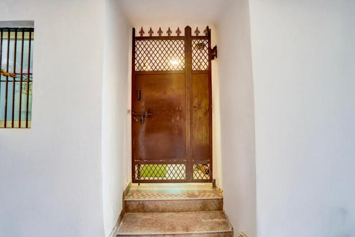 spot on stay in banarasiya