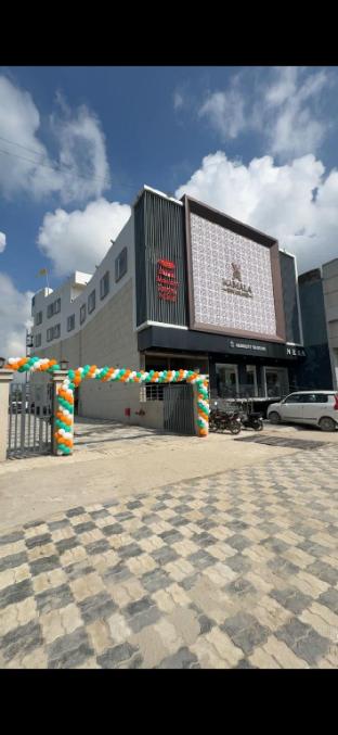Kamala Inn Grand,,4 star