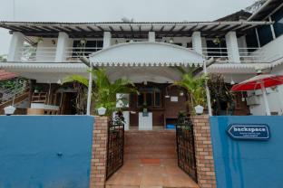 Backspace Anjuna Beach,,5 star