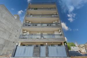 the lodgers 1 bhk service apartments sector 52