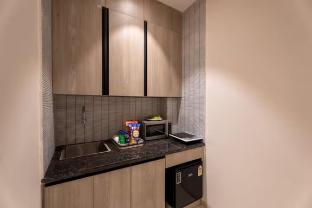 the lodgers 2 bhk apartment near artemis hospital
