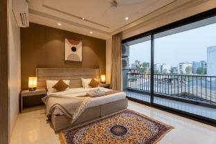 the lodgers 2 bhk apartment near artemis hospital