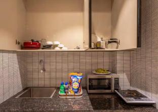 the lodgers 2 bhk apartment near artemis hospital