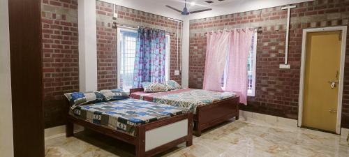 five falls ramana villa
