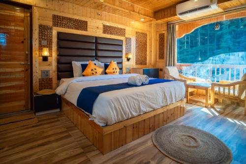 hide in kasol