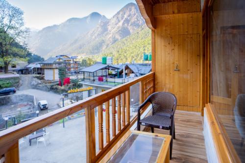 hide in kasol