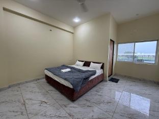 Shree Rameshwaram Hotel And Marriage Gardan,,5 star