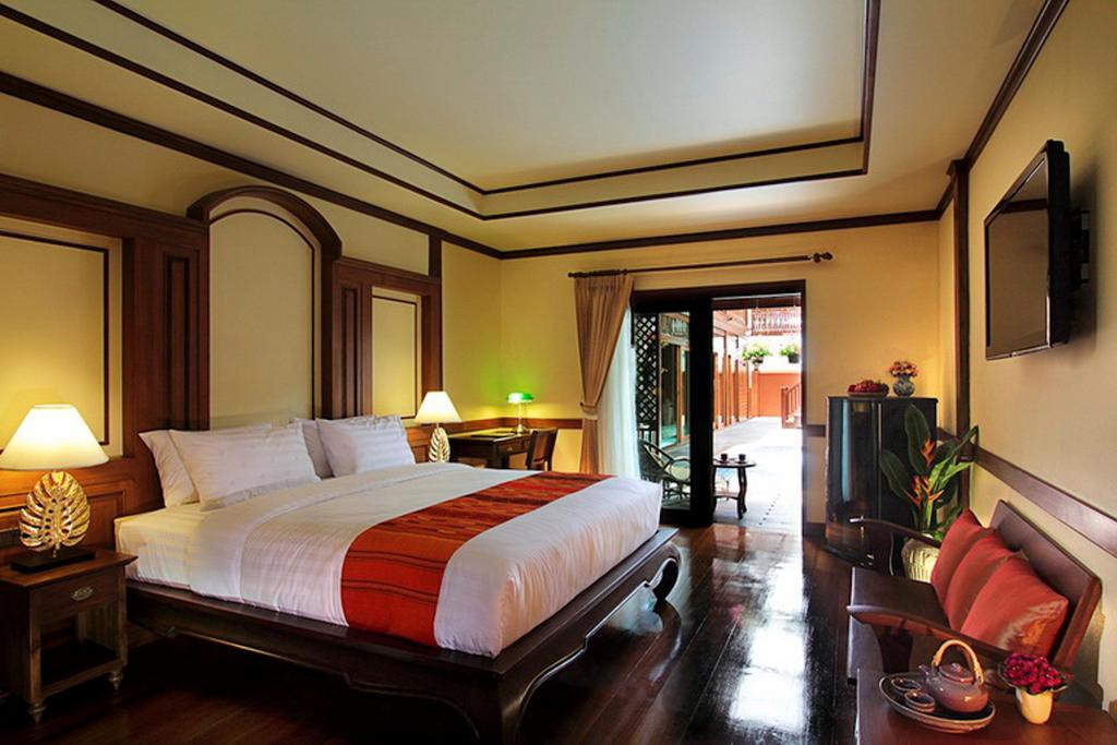 baan u sabai boutique house