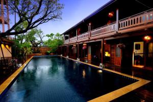 baan u sabai boutique house
