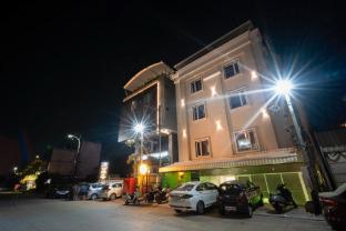 hotel star square