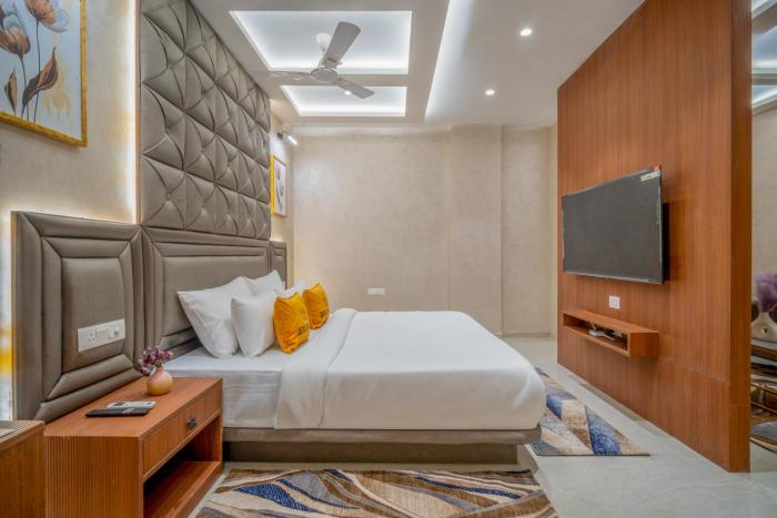 hotel star square