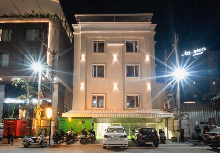 hotel star square