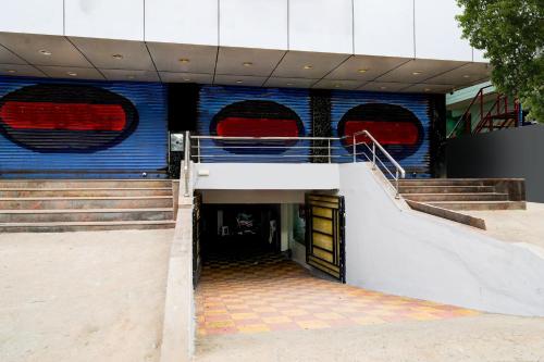 hotel o 5 five star boduppal road