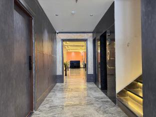 c2 hotel
