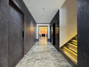 C2 Hotel,,4 star