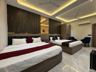 c2 hotel
