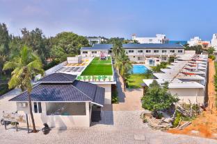 umino beach resort muthukadu