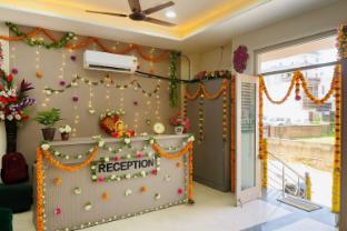 Hotel Silver Stay New,,3 star