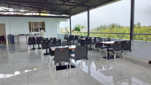 hotel morjim muse seaview