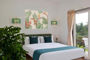 hotel morjim muse seaview