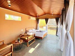 Moonstone Hammock, Kamshet ,,5 star