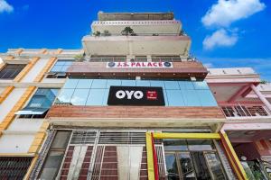 Hotel O Js Palace,,4 star