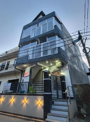 Shree Jee Hotels,,5 star
