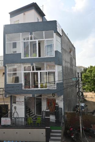 shree jee hotels