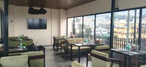 kynjing suites