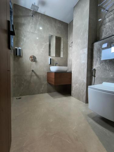 kynjing suites