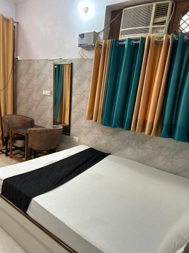 hotel royal haven