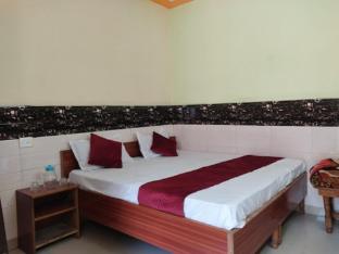 diwan guest house 1 km nizamudin station delhi