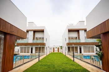 Asj Holiday Villa,,2 star