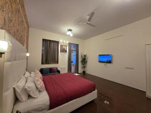 service apartment in malabar hill by florastays