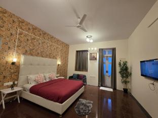 service apartment in malabar hill by florastays