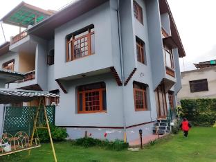 Ainoor Cottage Srinagar, 10 Km From Dal Lake,,3 star