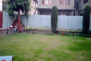 ainoor cottage srinagar 10 km from dal lake