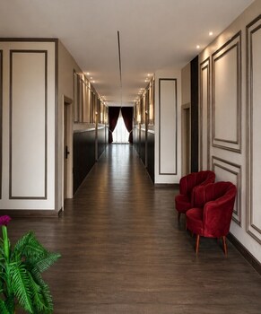 Grand Vista Sangrur,,3 star